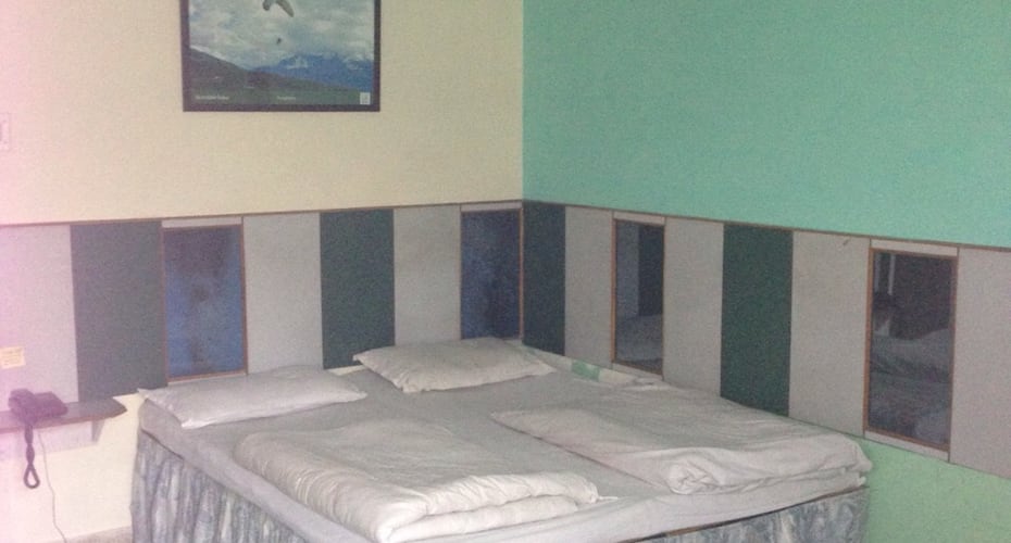 Hotel Satkaar, Shimla 4